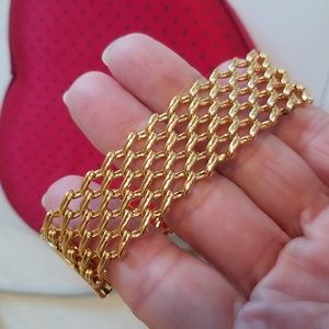 Beautiful Napier Pat. Link Bracelet